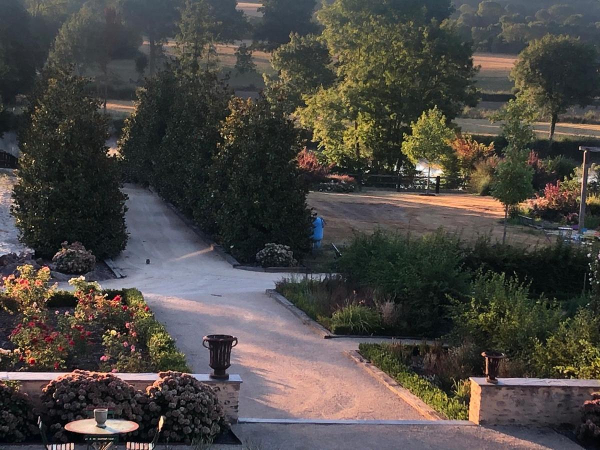 La Francoisiere Bed and Breakfast Loigné-sur-Mayenne Esterno foto