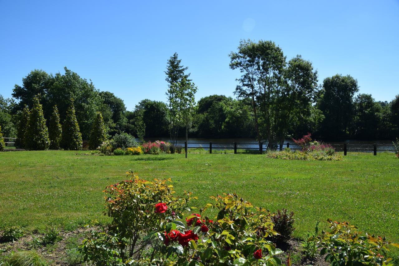 La Francoisiere Bed and Breakfast Loigné-sur-Mayenne Esterno foto